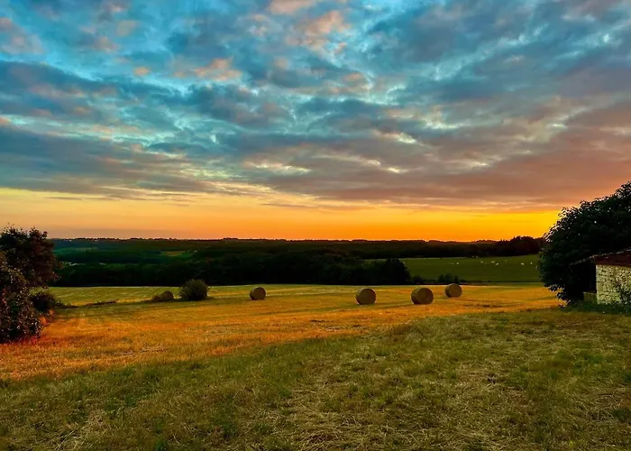 Le Causse En Quercy 度假居