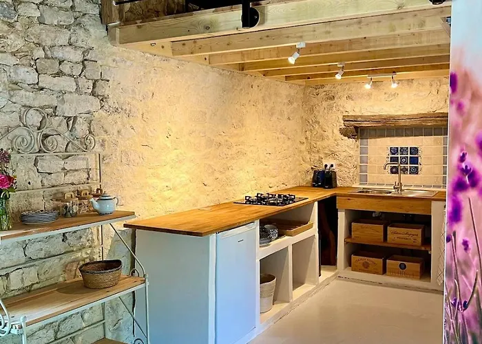 Le Causse En Quercy Montaigu-de-Quercy