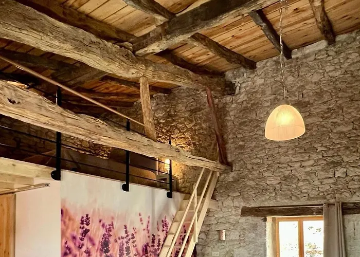 Le Causse En Quercy 度假居 *