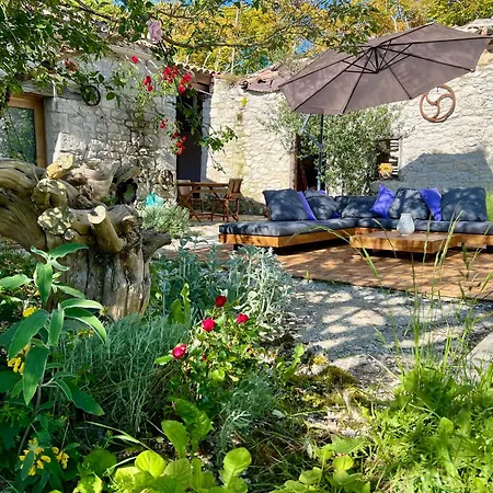 Le Causse En Quercy *